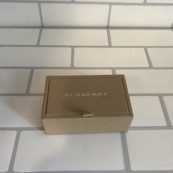 NIB Burberry Cufflinks - Picture 5 of 7